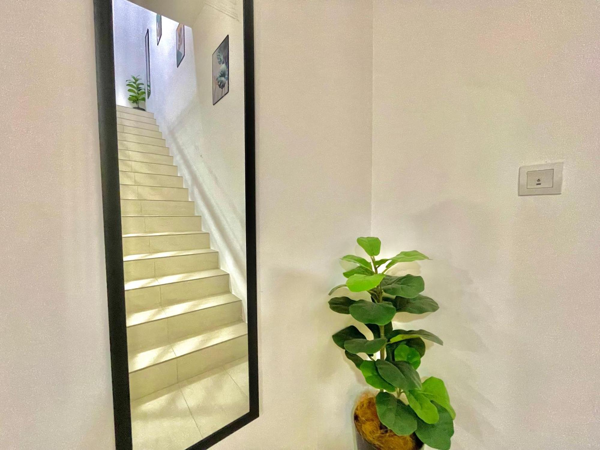 Hanan Homestay Klebang Ipoh With A View Of Mount Korbu, For Musl!M Only!! 외부 사진